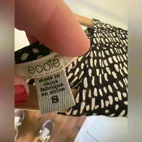 ECOTE Black White Printed Romper with Pockets Size S (F132) - Picture 7 of 8